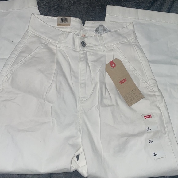 Levis Pleated Wide Leg Pants - Picture 4 of 6